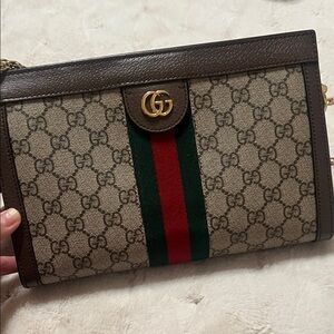 Gucci Beige and Brown GG Supreme Pouch